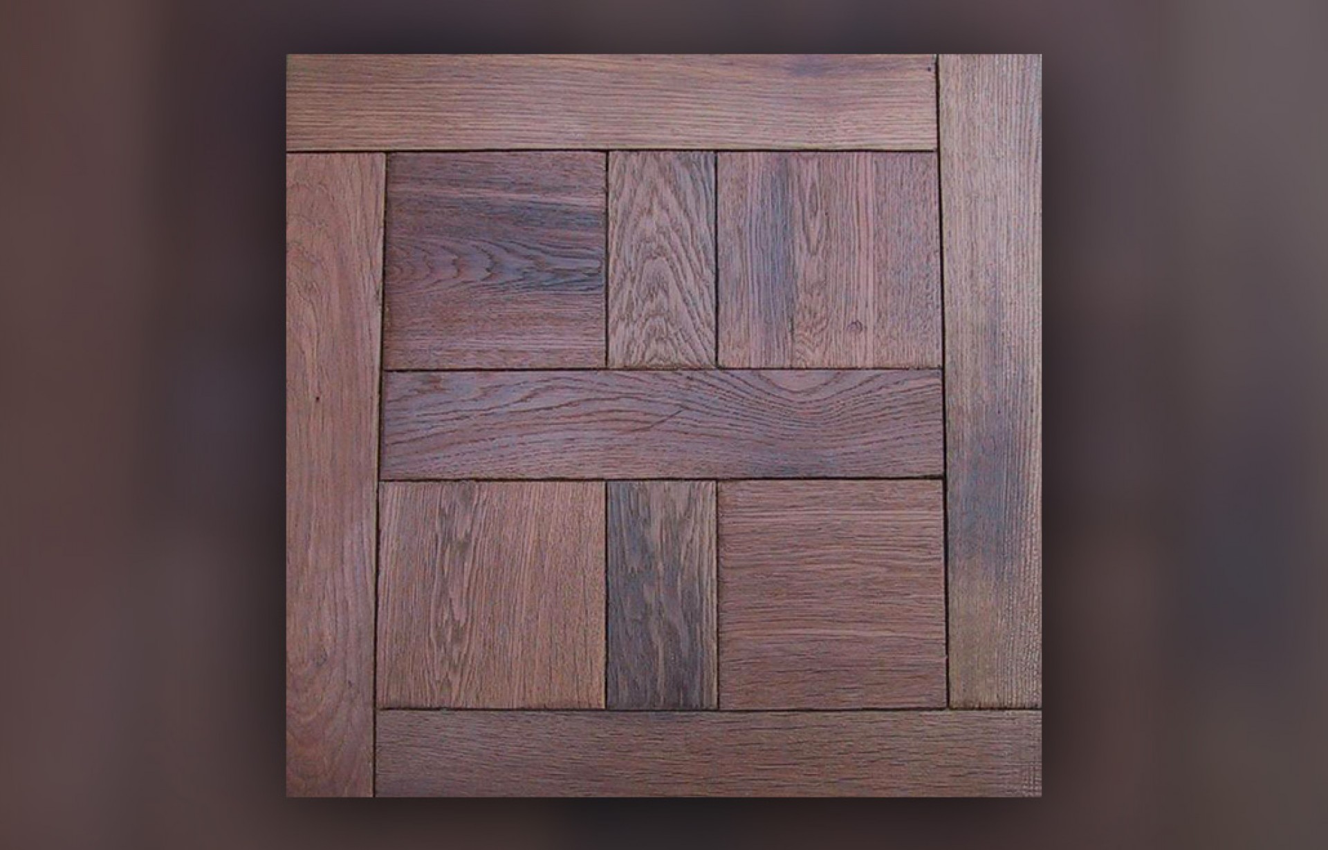 Panneau à l'ancienne en chêne vieilli dans la masse disjointe