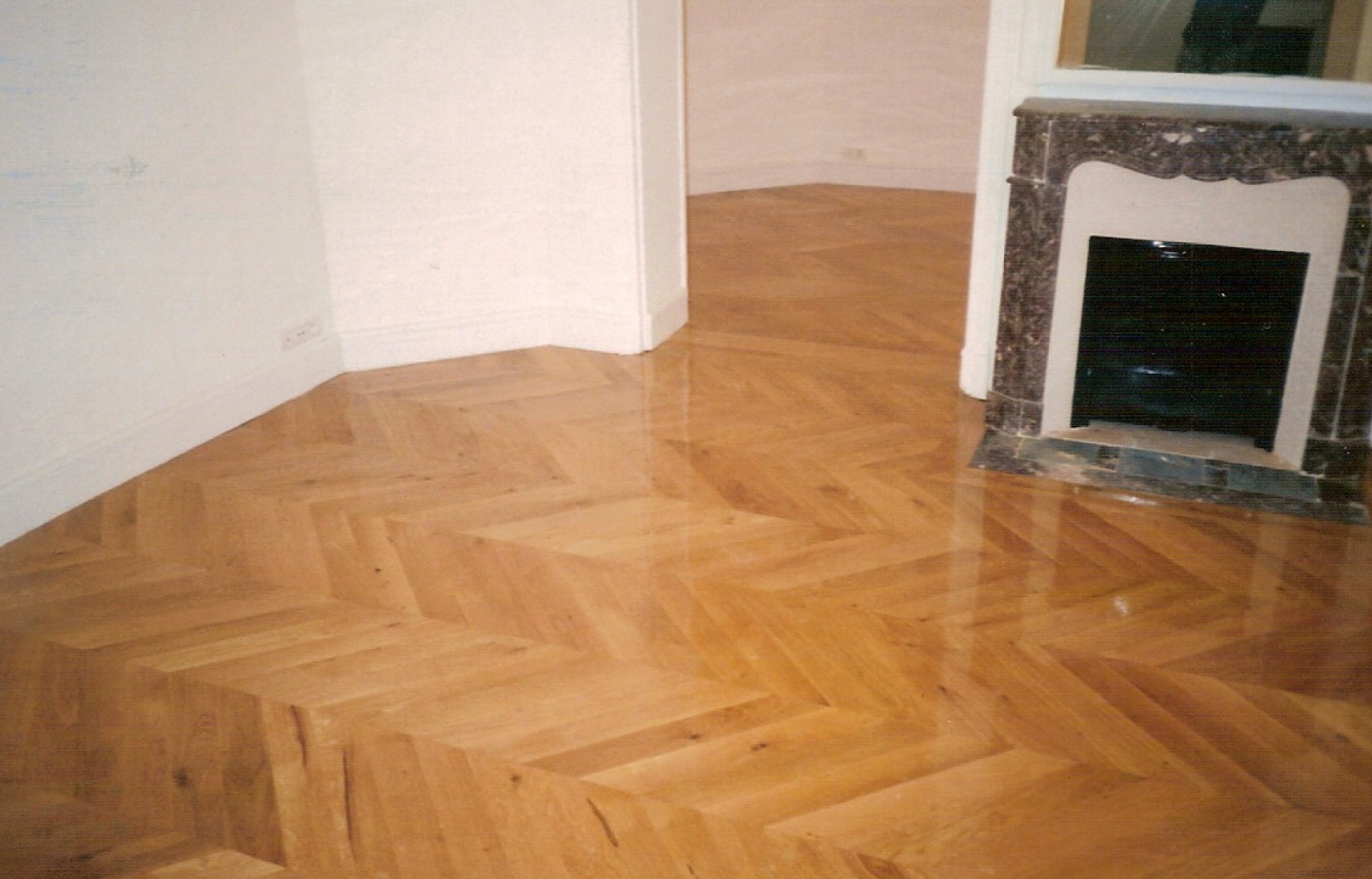 Parquet Point de Hongrie - parquet-en-chene-massif