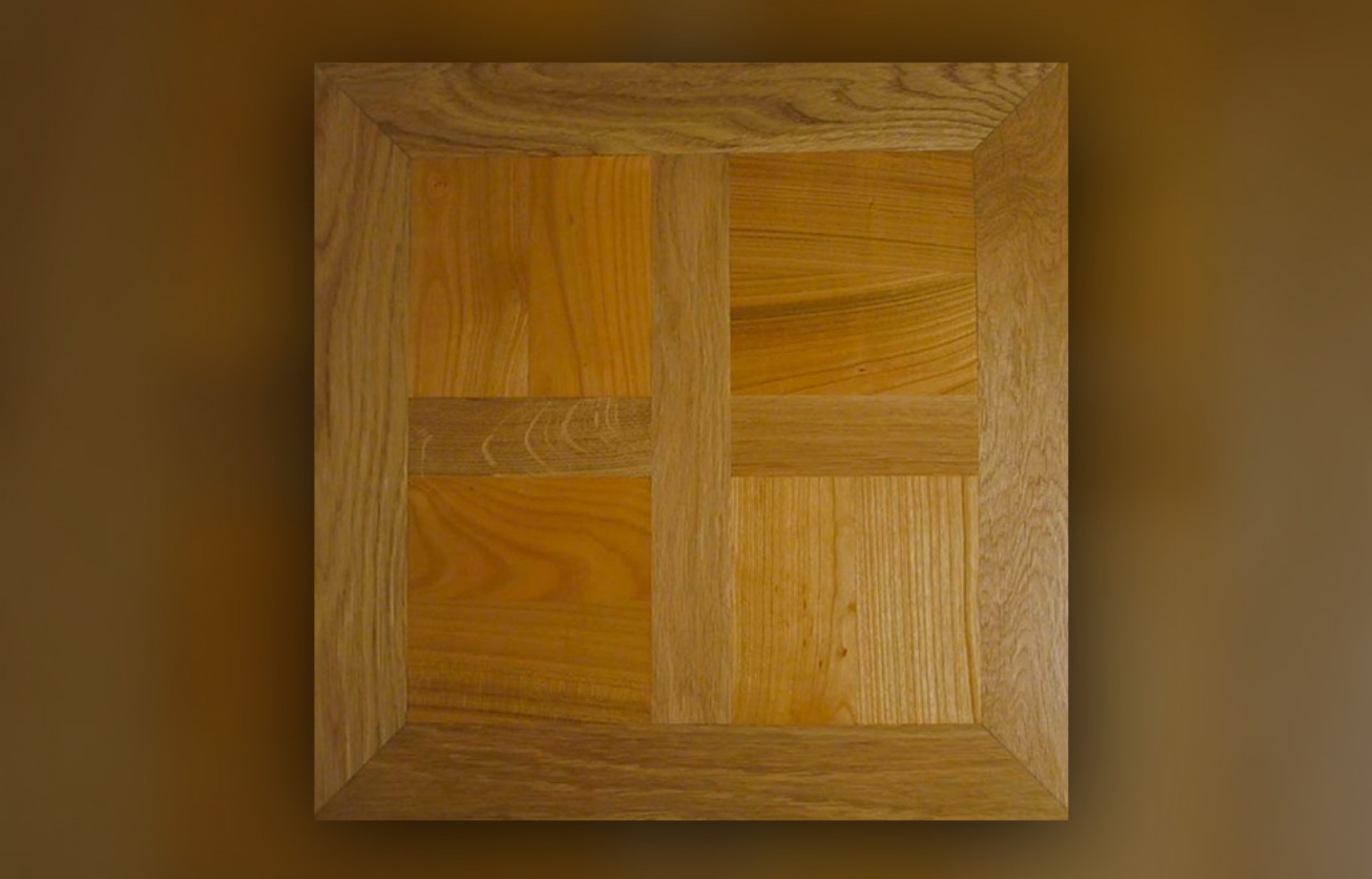 Panneau à l'Ancienne en chêne et merisier