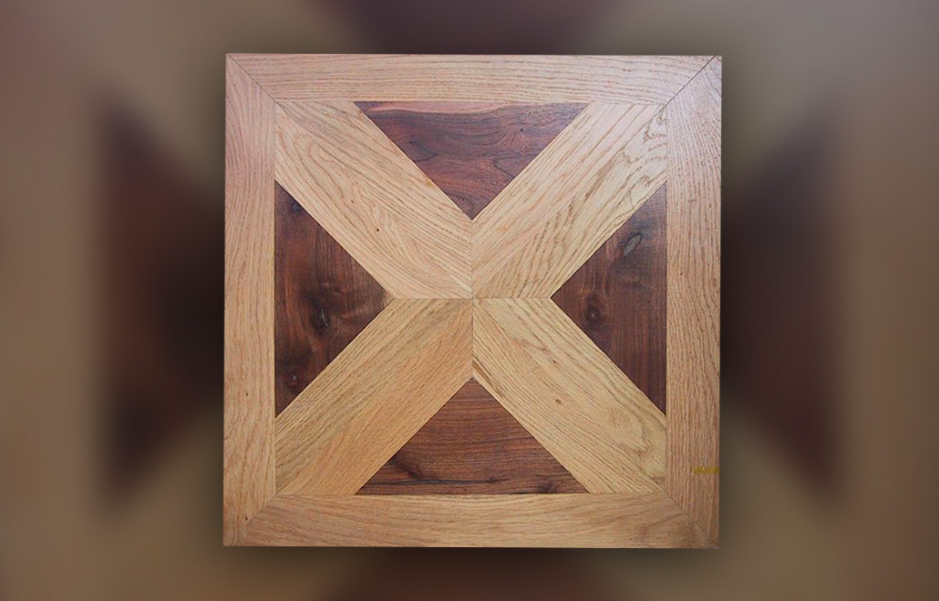 Panneau Opéra en chêne et noyer